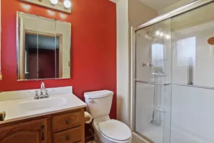 2401 Claridge Ln, Stockton, CA 95210 - Photo 25