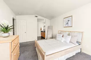 150 Creekside Cir, Sacramento, CA 95823 - Photo 21