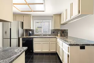 150 Creekside Cir, Sacramento, CA 95823 - Photo 15