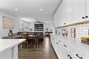 10469 Fendi Wy, Elk Grove, CA 95757 - Photo 25
