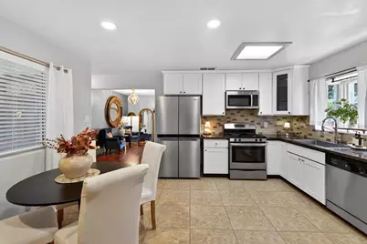 7116 Canaveral Way, North Highlands, CA 95660 - Photo 5
