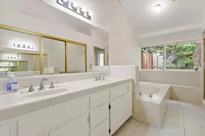 41 Porto Santo Court, Sacramento, CA 95831 - Photo 17