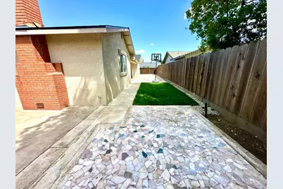 594 Parkwood Drive, Manteca, CA 95336 - Photo 15