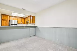 2280 Hurley Way, Sacramento, CA 95825 - Photo 7
