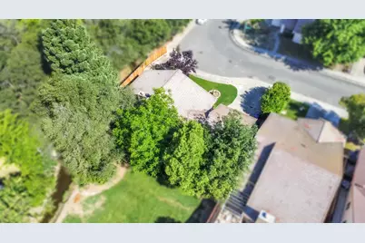 8064 Forest Glen Way, Citrus Heights, CA 95610 - Photo 31