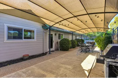 9001 Golden Gate Avenue, Orangevale, CA 95662 - Photo 35