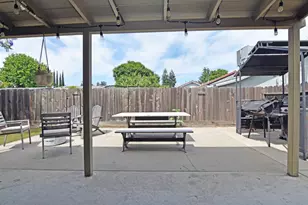 145 Andrews Ct, Turlock, CA 95380 - Photo 39