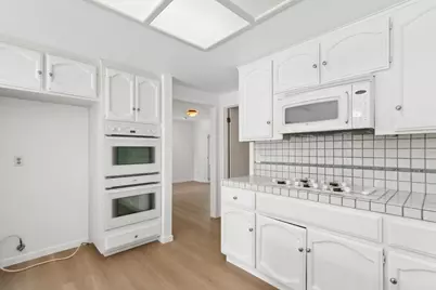 7065 Warbler Way, Sacramento, CA 95831 - Photo 19
