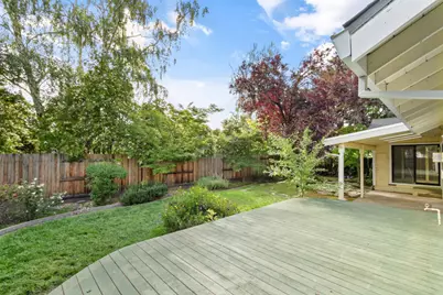 7065 Warbler Way, Sacramento, CA 95831 - Photo 41
