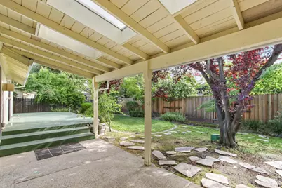 7065 Warbler Way, Sacramento, CA 95831 - Photo 37