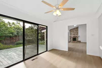 7065 Warbler Way, Sacramento, CA 95831 - Photo 23