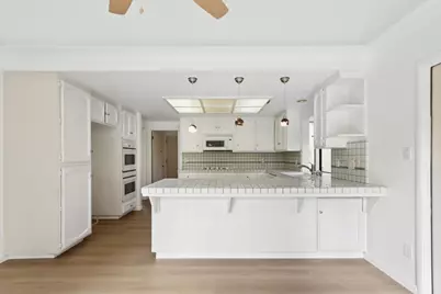 7065 Warbler Way, Sacramento, CA 95831 - Photo 15
