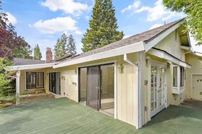 7065 Warbler Way, Sacramento, CA 95831 - Photo 43