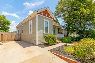 253 N 1st Ave, Oakdale, CA 95361 - Photo 3