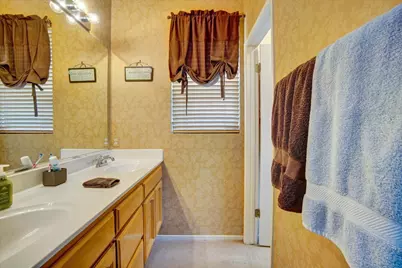 7136 Ryan Taylor Way, Citrus Heights, CA 95621 - Photo 25