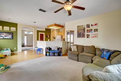 7136 Ryan Taylor Way, Citrus Heights, CA 95621 - Photo 9