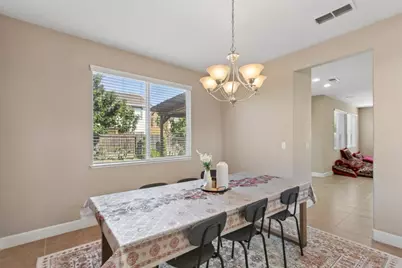 2625 Malibu Court, West Sacramento, CA 95691 - Photo 11