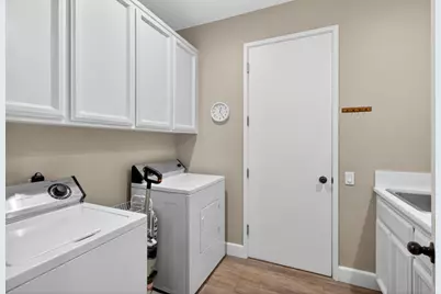 11780 Long Bar Court, Gold River, CA 95670 - Photo 39