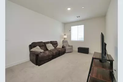 8160 Oxbow Landing Loop, Roseville, CA 95747 - Photo 37