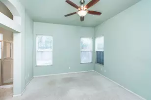 4910 Westham Way, Elk Grove, CA 95758 - Photo 19