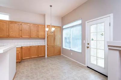 4910 Westham Way, Elk Grove, CA 95758 - Photo 9