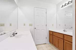 7973 Keith Winney Cir, Sacramento, CA 95829 - Photo 17