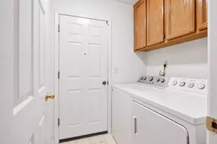 7973 Keith Winney Cir, Sacramento, CA 95829 - Photo 19