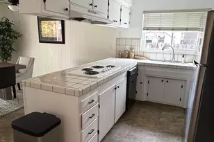 1910 66th Ave, Sacramento, CA 95822 - Photo 7
