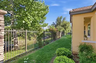 1017 Cabris Ln, Roseville, CA 95747 - Photo 15