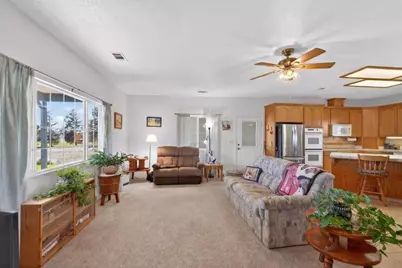 29765 E Chapman Way, Escalon, CA 95320 - Photo 13