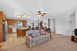 29765 E Chapman Way, Escalon, CA 95320 - Photo 15