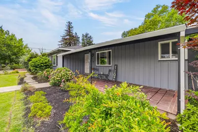 1421 Eastern Avenue, Sacramento, CA 95864 - Photo 3