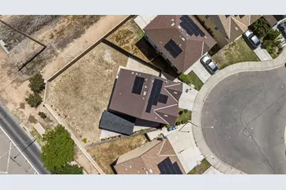 4254 W Berryesa Avenue, Merced, CA 95348 - Photo 3