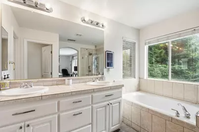 11 Two Rivers Court, Sacramento, CA 95833 - Photo 15