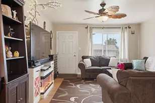 7112 Delhaven Way, North Highlands, CA 95660 - Photo 19