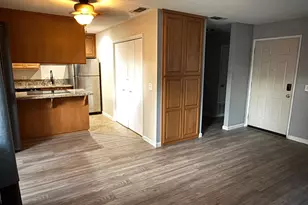 9127 Newhall Dr, Sacramento, CA 95826 - Photo 5