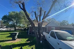 820 Ford Rd, Sacramento, CA 95838 - Photo 3