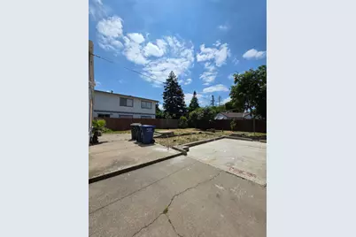 5748 Nina Way, Sacramento, CA 95824 - Photo 19