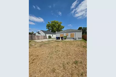 5748 Nina Way, Sacramento, CA 95824 - Photo 21
