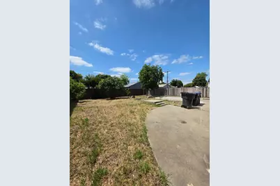 5748 Nina Way, Sacramento, CA 95824 - Photo 23