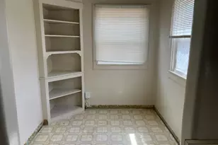 2761 25th St, Sacramento, CA 95818 - Photo 13
