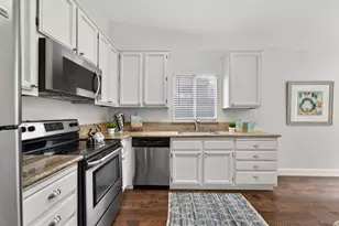 1005 Betsy Ross Dr, Roseville, CA 95747 - Photo 17