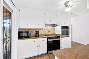 3214 35th Ave, Sacramento, CA 95824 - Photo 13