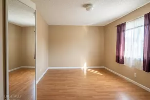 4415 Greenholme Dr, Sacramento, CA 95842 - Photo 7