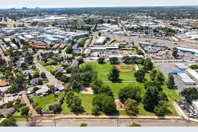1924 Edwin, Sacramento, CA 95815 - Photo 43