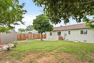 4971 76th St, Sacramento, CA 95820 - Photo 13