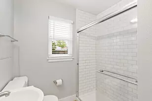4971 76th St, Sacramento, CA 95820 - Photo 9