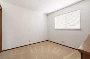 9201 Rock Oak Ln, Fair Oaks, CA 95628 - Photo 23