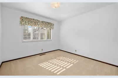 9201 Rock Oak Lane, Fair Oaks, CA 95628 - Photo 25