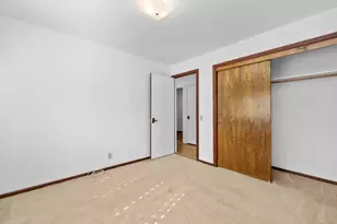 9201 Rock Oak Ln, Fair Oaks, CA 95628 - Photo 27